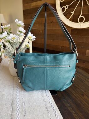 YTK  Coach Duffle Teal Pebbled Leather Shoulder Bag/crossbody. PRINSTINE!